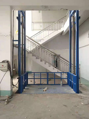 升降機和電梯的區(qū)別及移動式升降機特點(圖1) 5255a07ebad3eb75b21d813c3200bb3.jpg