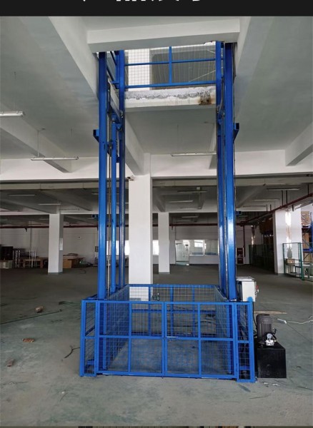 導軌式升降機防墜安全期的檢驗標定(圖2) 5H2Q5BNqV0kbedGmL6O2MhACMjU_副本.jpg