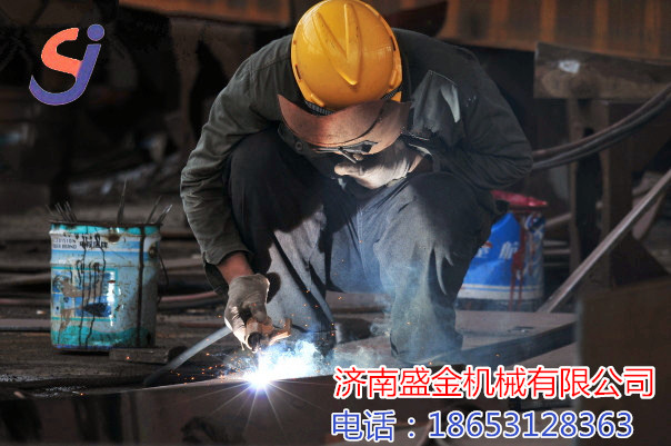 怎么處理液壓升降機生銹(圖3) \